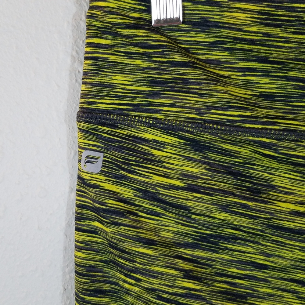 Fabletics Salar Printed Powerhold Capri Legging L - image 5